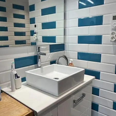 Les Cigales 아파트 *